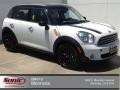 Light White - Cooper Countryman Photo No. 1