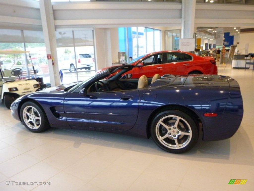 2001 Corvette Convertible - Navy Blue Metallic / Light Oak photo #2