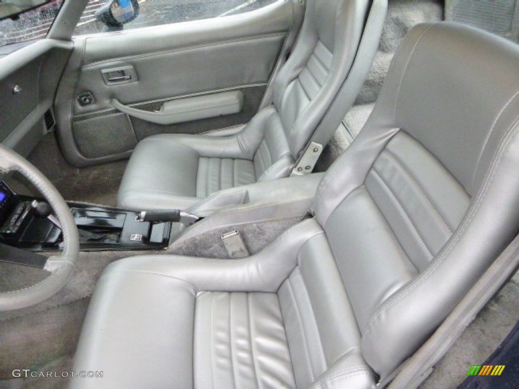 1981 Corvette Coupe - Dark Blue Metallic / Silver Grey photo #13