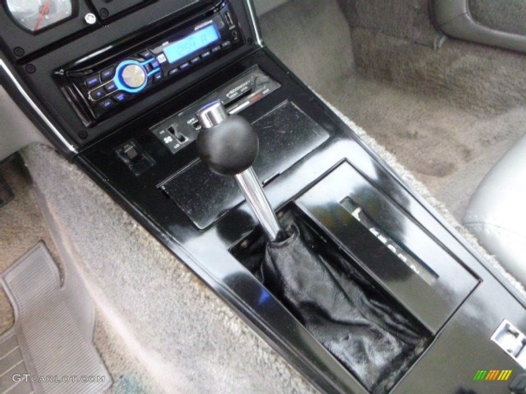 1981 Corvette Coupe - Dark Blue Metallic / Silver Grey photo #17