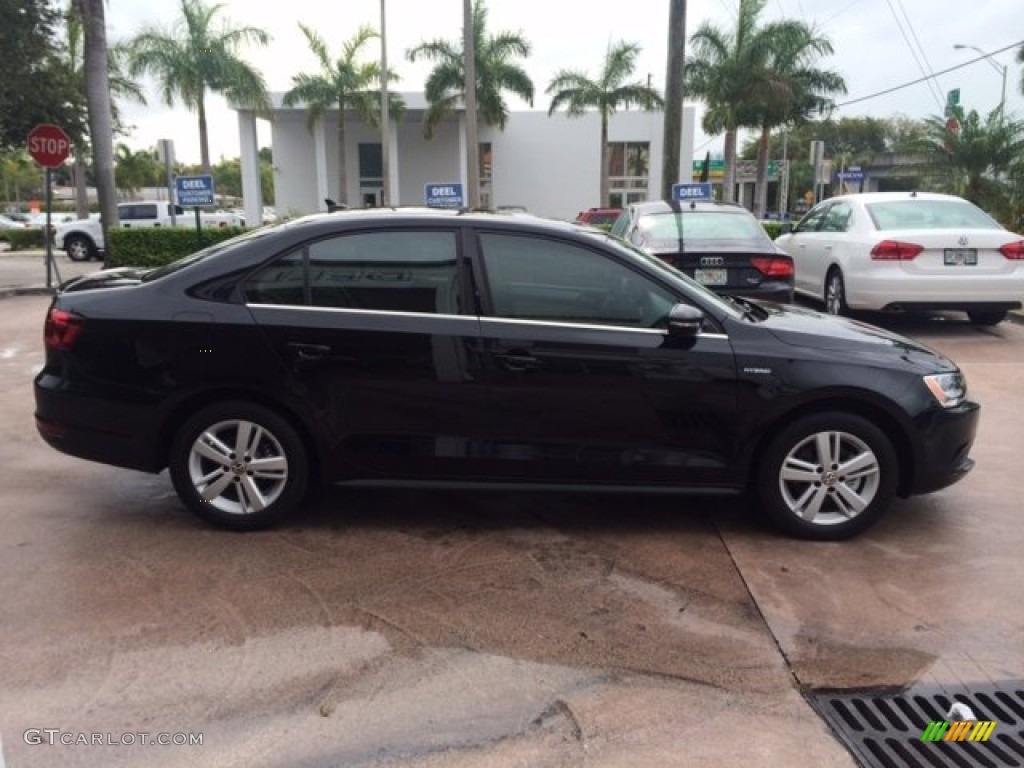 2014 Jetta Hybrid SEL - Deep Black Pearl Metallic / Cornsilk Beige photo #6