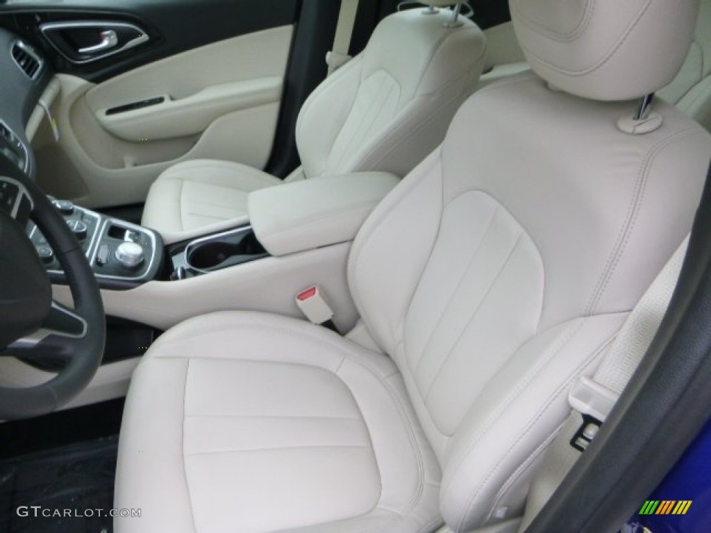 Black/Linen Interior 2015 Chrysler 200 C Photo #93572568