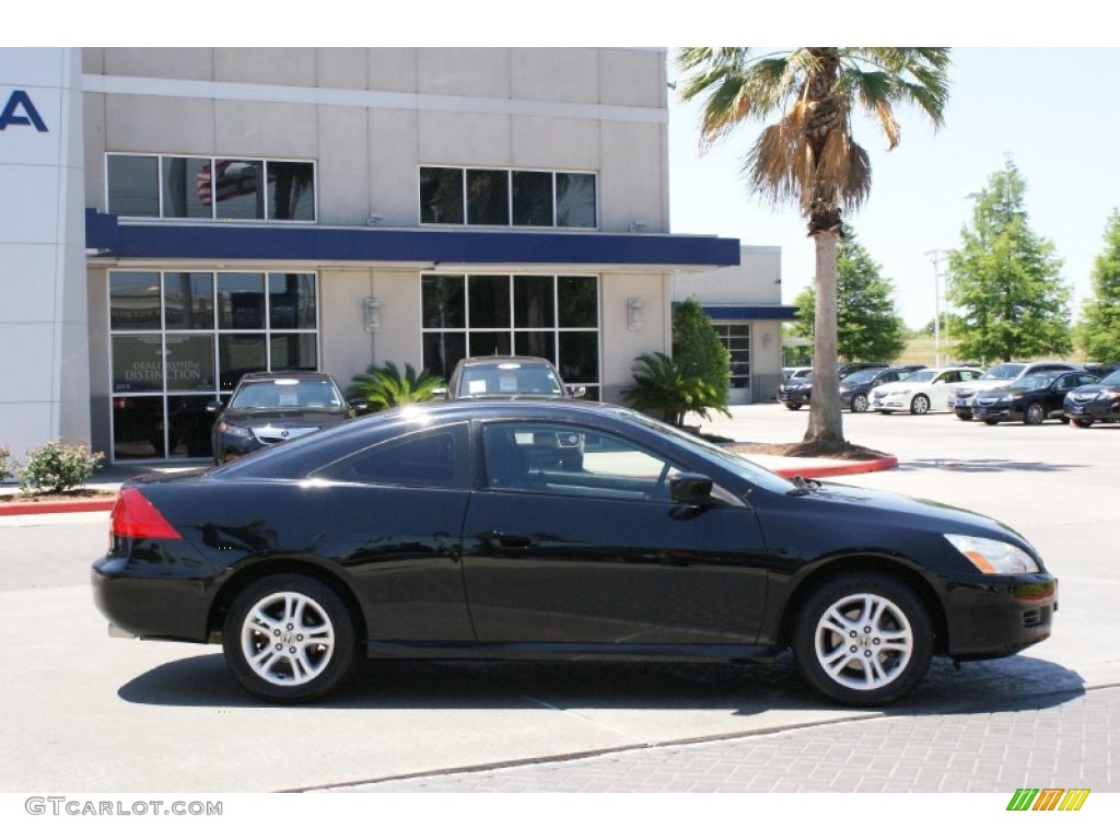 2006 Accord EX Coupe - Nighthawk Black Pearl / Gray photo #7