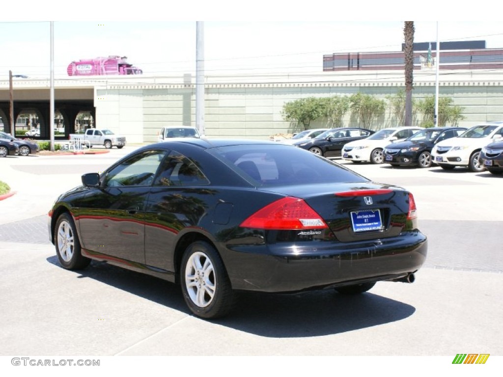 2006 Accord EX Coupe - Nighthawk Black Pearl / Gray photo #8