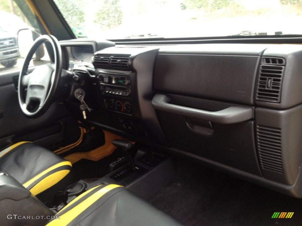 2004 Wrangler X 4x4 - Solar Yellow / Dark Slate Gray photo #12