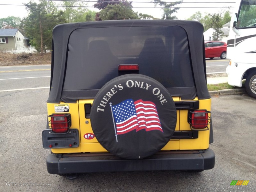 2004 Wrangler X 4x4 - Solar Yellow / Dark Slate Gray photo #15