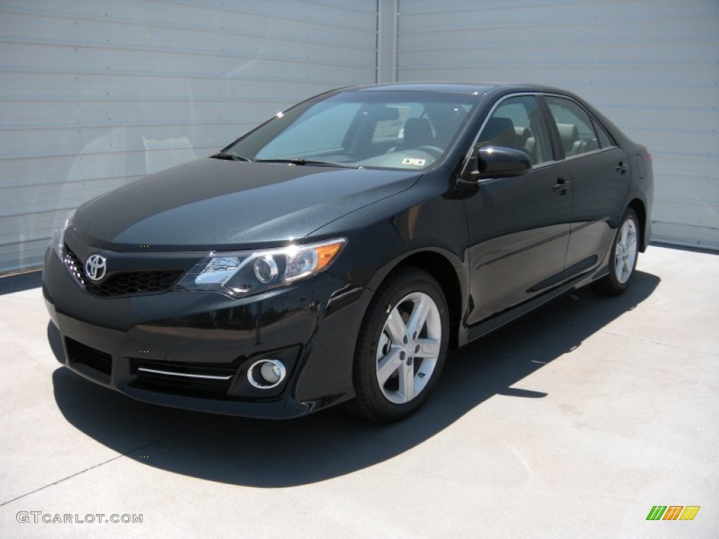 2014 Camry SE - Cosmic Gray Metallic / Black photo #7