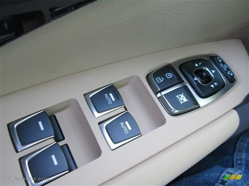 2014 Hyundai Azera Limited Sedan Controls Photo #93581175