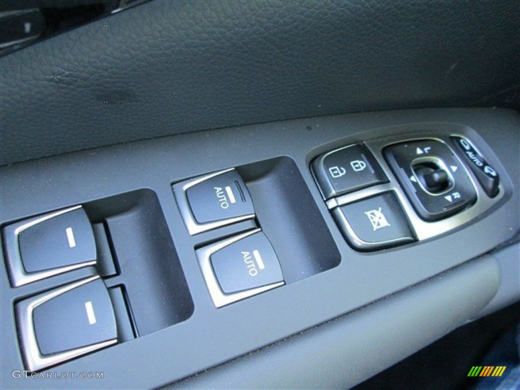 2014 Azera Limited Sedan - Hyper Silver Metallic / Graphite Black photo #23