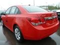 Red Hot - Cruze LS Photo No. 3
