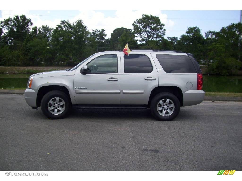 Silver Birch Metallic GMC Yukon