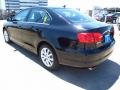 Black - Jetta SE Sedan Photo No. 4