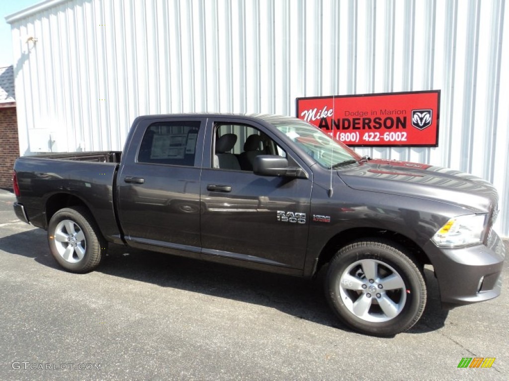 2014 1500 Tradesman Crew Cab 4x4 - Granite Crystal Metallic / Black/Diesel Gray photo #2