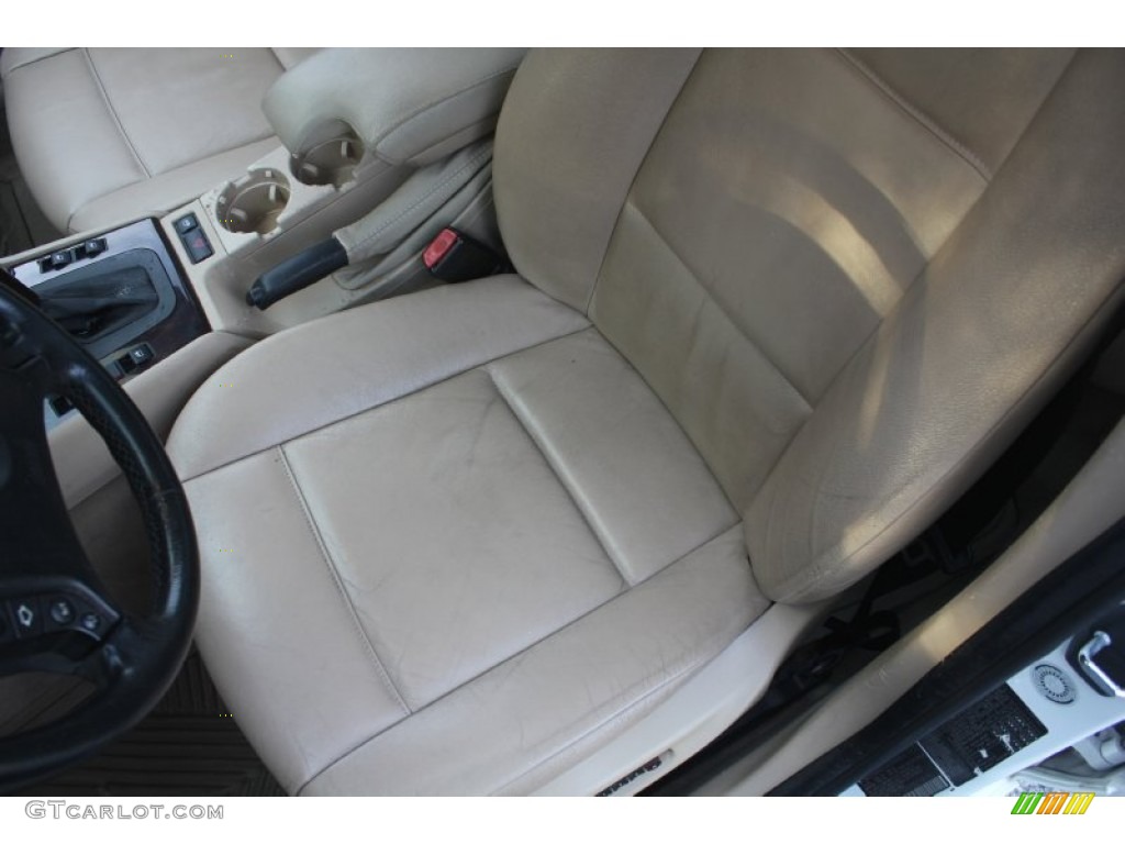 2003 3 Series 325i Sedan - Alpine White / Sand photo #14