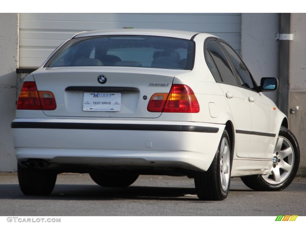 2003 3 Series 325i Sedan - Alpine White / Sand photo #24