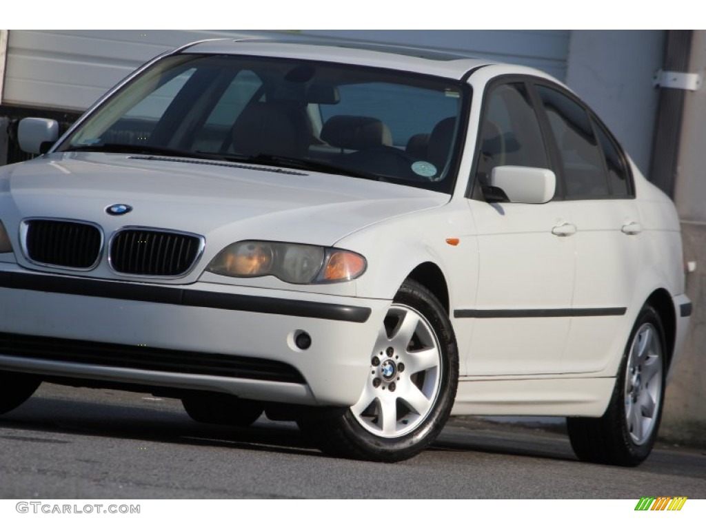 2003 3 Series 325i Sedan - Alpine White / Sand photo #31