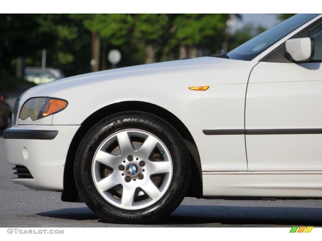 2003 3 Series 325i Sedan - Alpine White / Sand photo #34