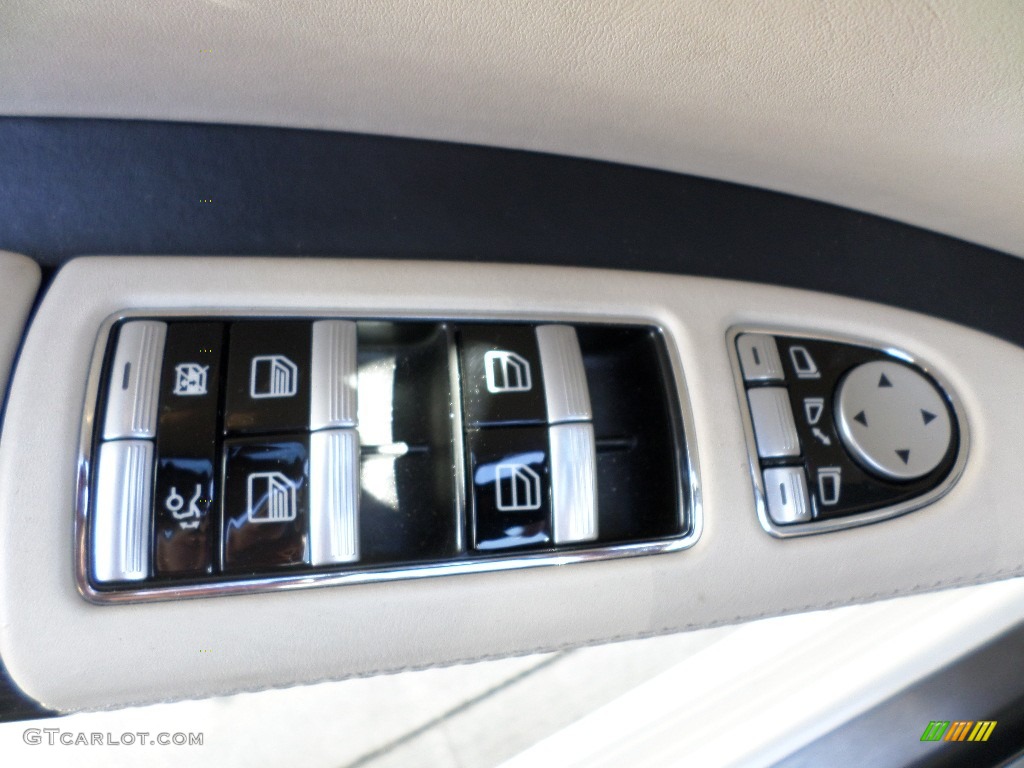 2011 Mercedes-Benz S 63 AMG Sedan Controls Photos