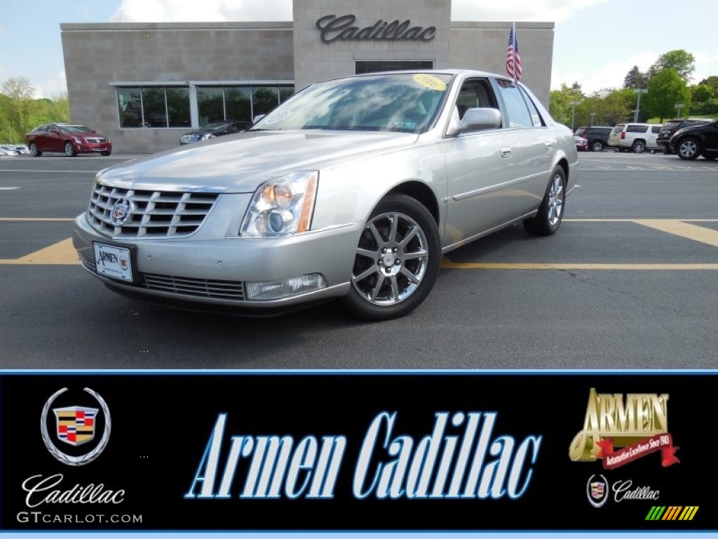 Light Platinum Metallic Cadillac DTS