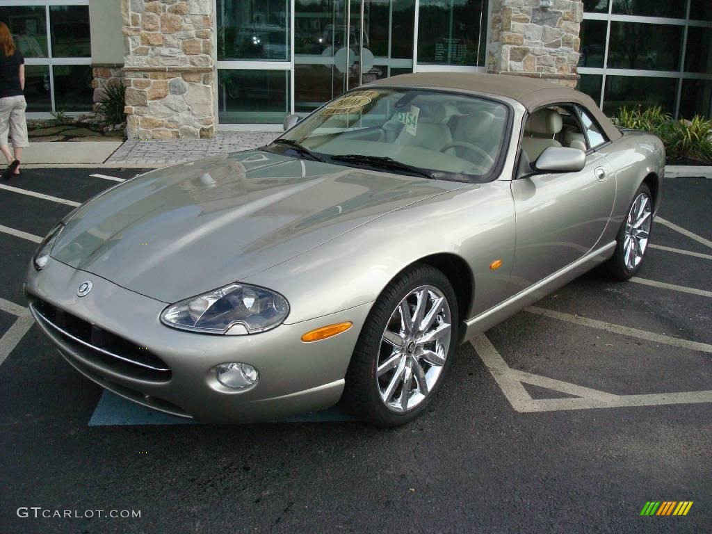 2006 XK XK8 Convertible - Satin Silver Metallic / Ivory photo #2