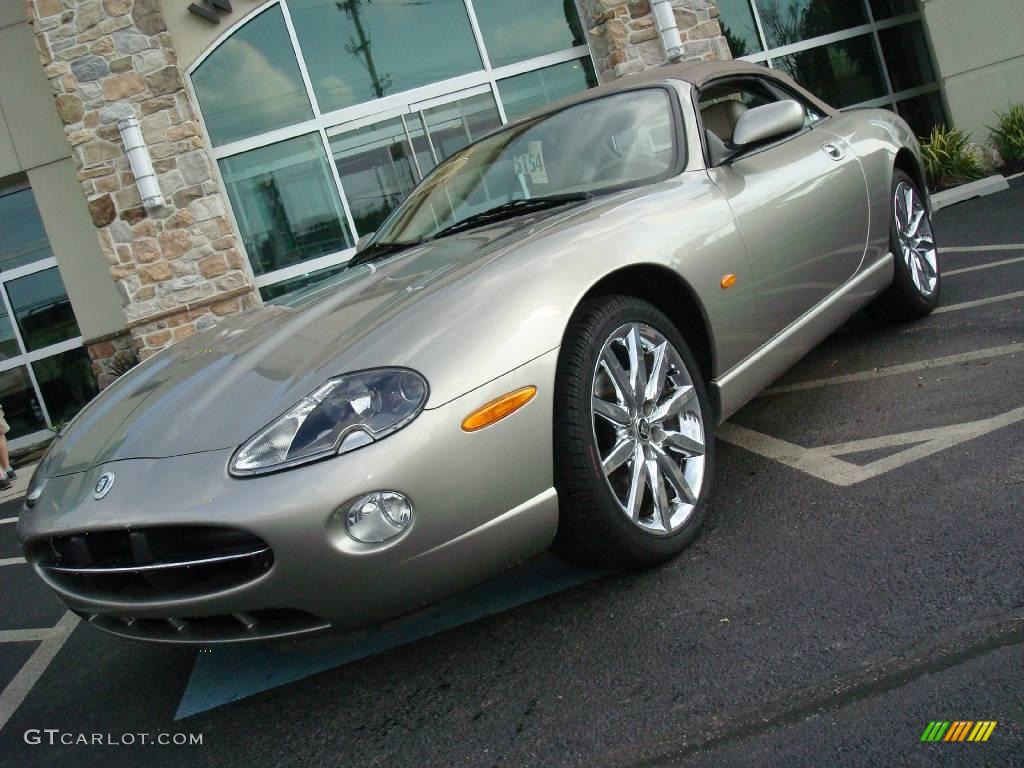 2006 XK XK8 Convertible - Satin Silver Metallic / Ivory photo #3