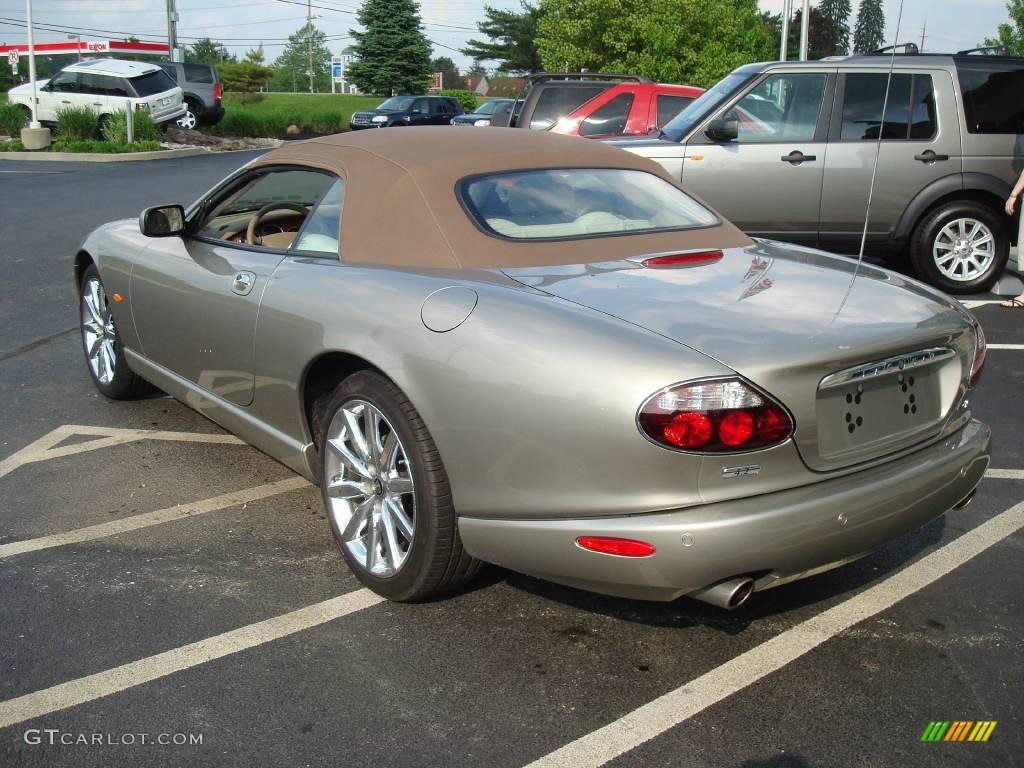 2006 XK XK8 Convertible - Satin Silver Metallic / Ivory photo #9