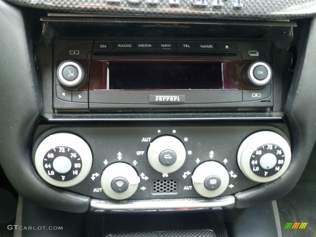 2010 Ferrari 599 GTB Fiorano HGTE Controls Photo #93623950