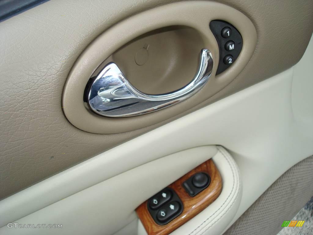 2006 XK XK8 Convertible - Satin Silver Metallic / Ivory photo #19