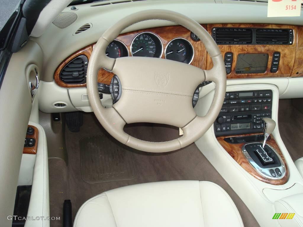 2006 XK XK8 Convertible - Satin Silver Metallic / Ivory photo #31