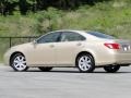 Golden Almond Metallic - ES 350 Photo No. 31