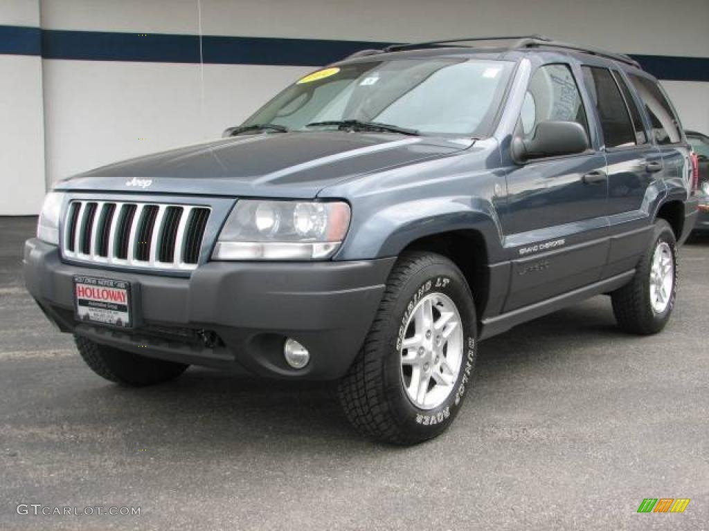 2004 Grand Cherokee Laredo 4x4 - Steel Blue Pearl / Dark Slate Gray photo #1