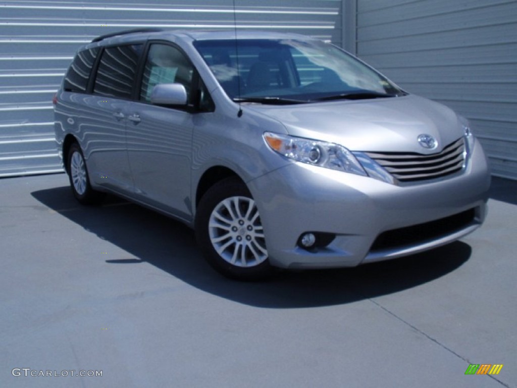 2014 Sienna XLE - Silver Sky Metallic / Light Gray photo #1