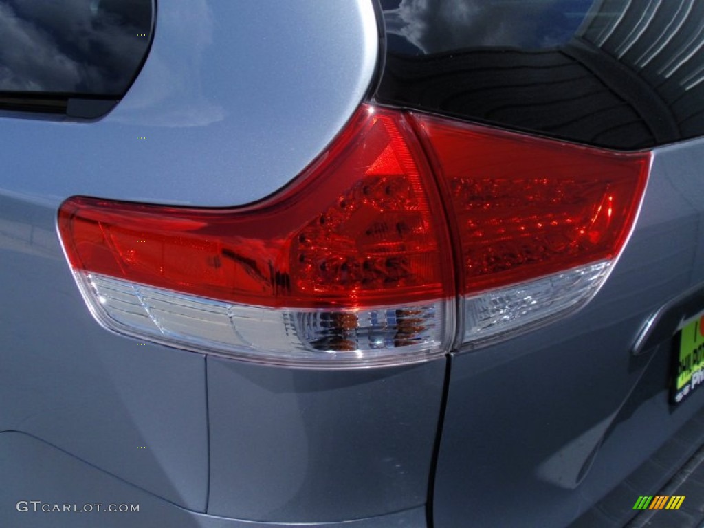2014 Sienna XLE - Silver Sky Metallic / Light Gray photo #13