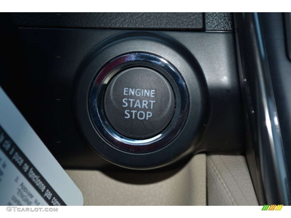 2014 Camry XLE - Attitude Black Metallic / Ivory photo #26