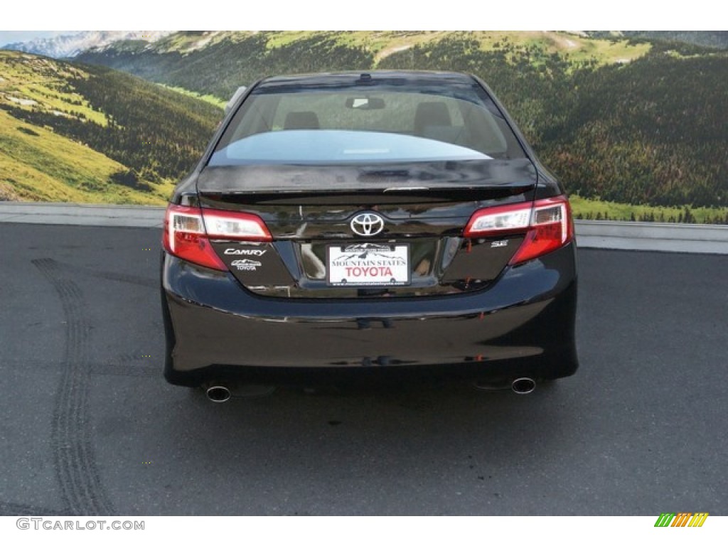 2014 Camry SE V6 - Attitude Black Metallic / Black/Ash photo #4