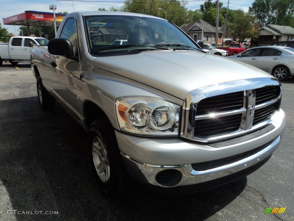 2007 Ram 1500 SLT Regular Cab 4x4 - Bright Silver Metallic / Medium Slate Gray photo #4