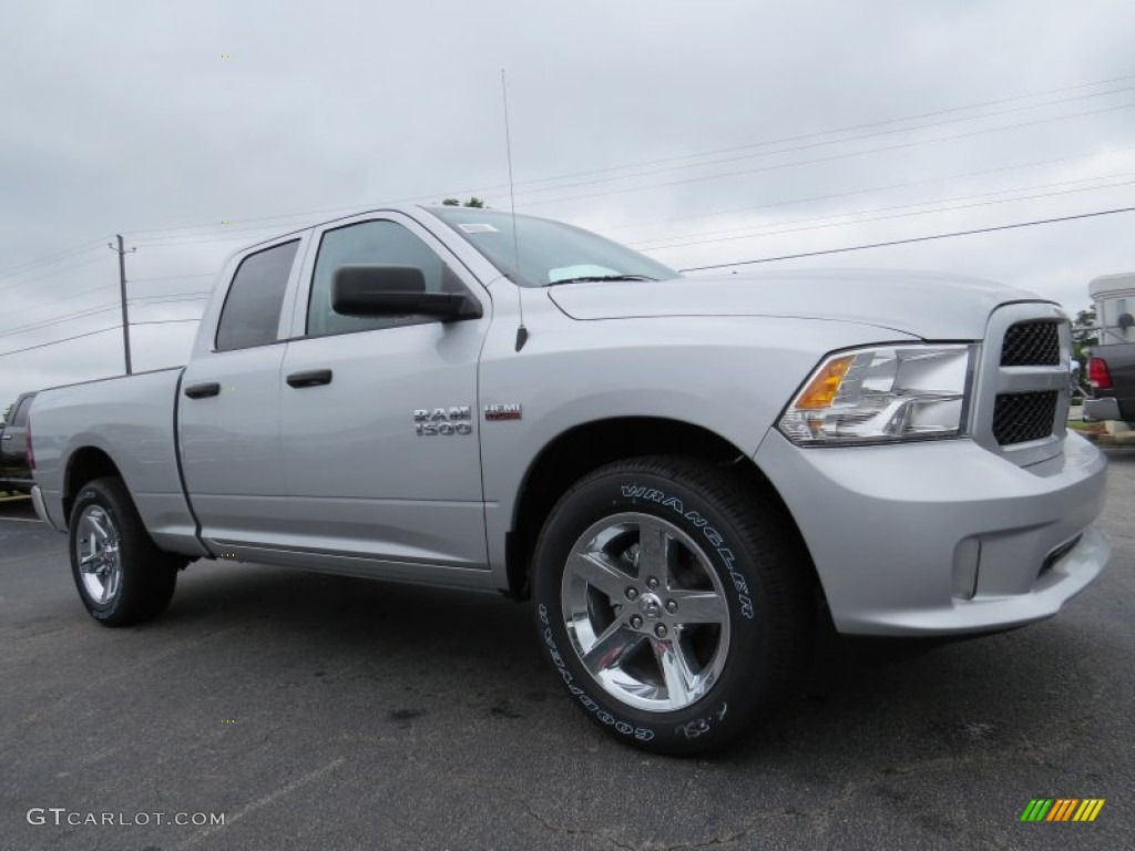 2014 1500 Express Quad Cab - Bright Silver Metallic / Black/Diesel Gray photo #4