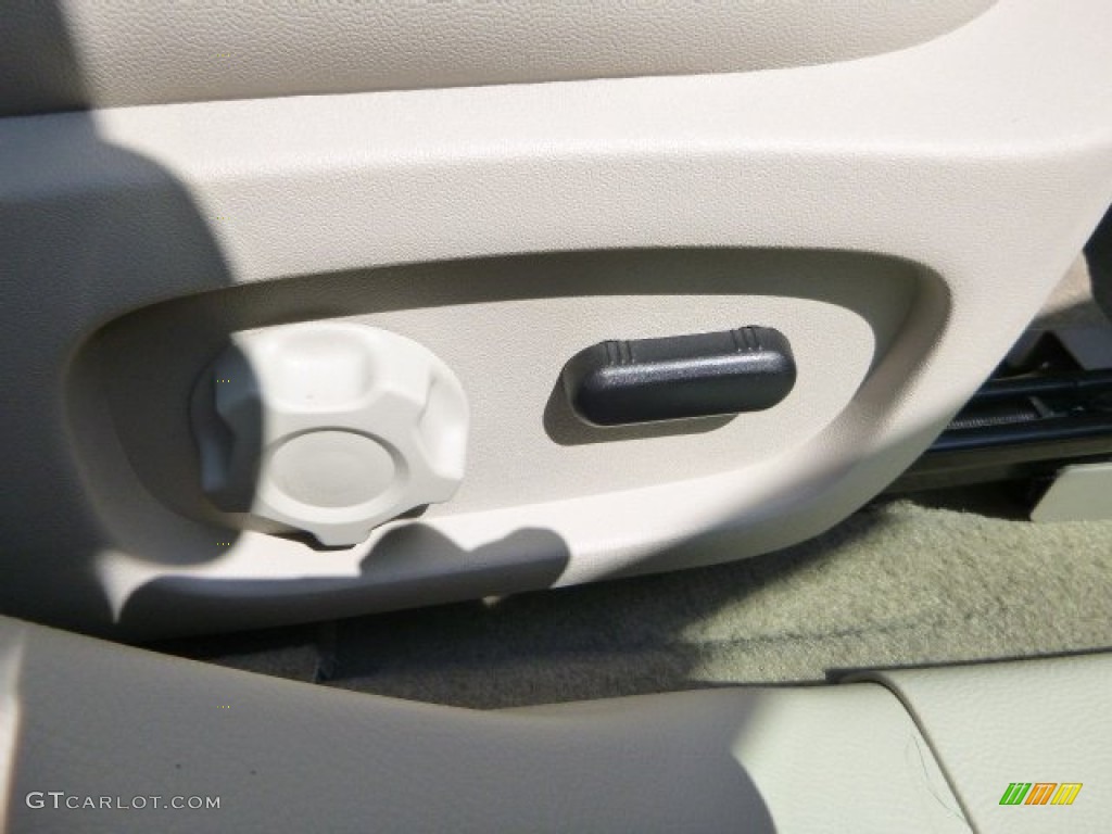 2012 Taurus SEL - Red Candy Metallic / Light Stone photo #13