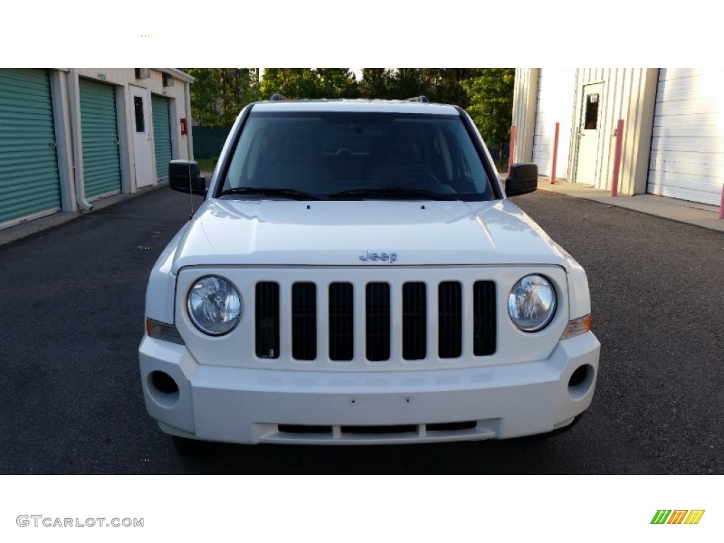 2007 Patriot Sport 4x4 - Stone White / Pastel Slate Gray photo #3