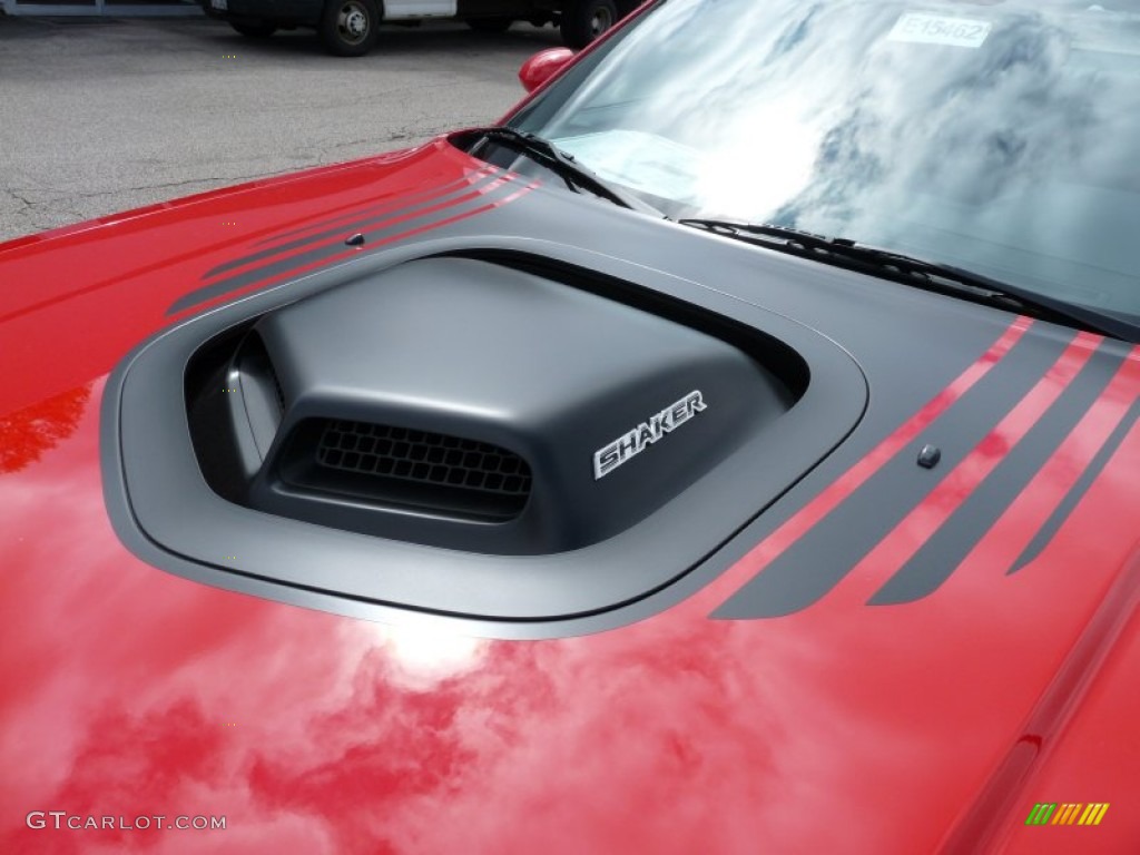 2014 Challenger R/T Shaker Package - TorRed / Dark Slate Gray photo #5