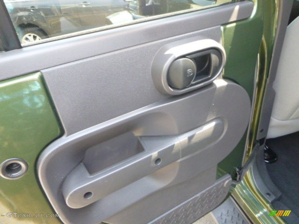 2009 Wrangler Unlimited Sahara 4x4 - Jeep Green Metallic / Dark Slate Gray/Medium Slate Gray photo #18