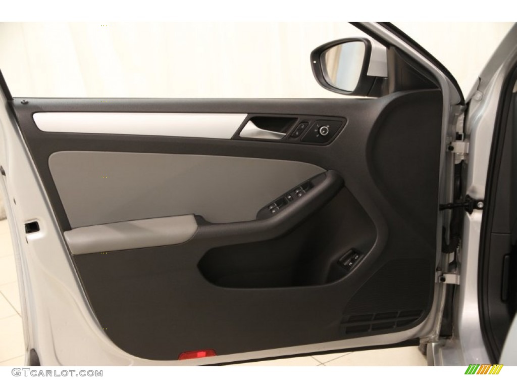 2013 Jetta Hybrid SEL Premium - Frost Silver Metallic / Titan Black photo #4