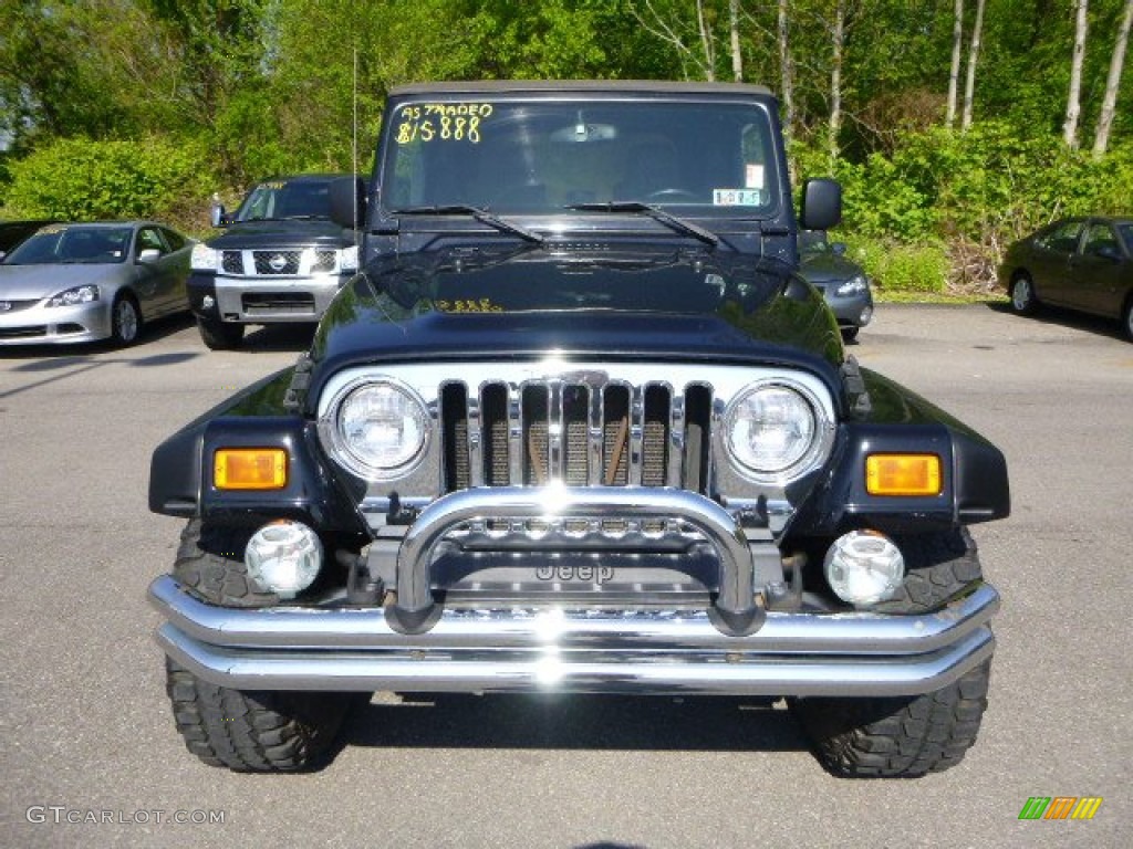 2004 Wrangler Sahara 4x4 - Black / Khaki photo #6