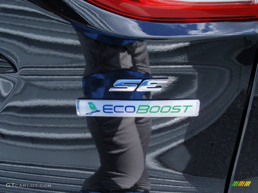 2014 Escape SE 2.0L EcoBoost - Tuxedo Black / Charcoal Black photo #15
