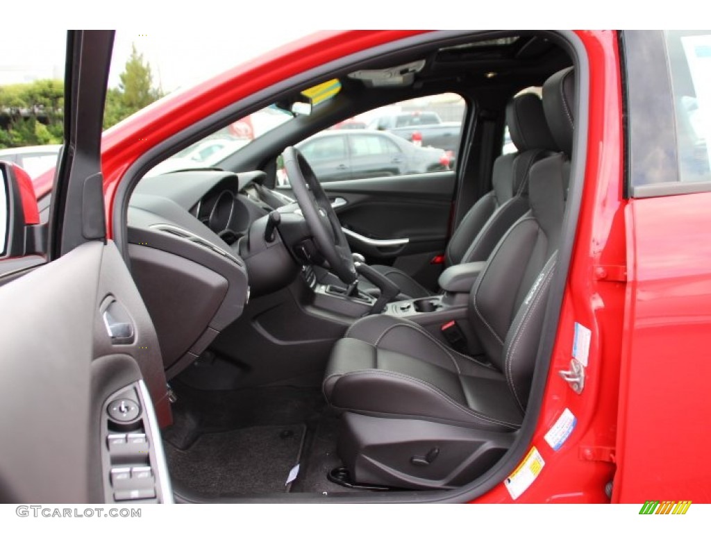 2014 Focus ST Hatchback - Race Red / ST Charcoal Black Recaro Sport Seats photo #11