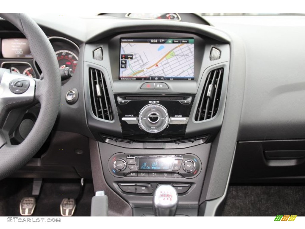 2014 Focus ST Hatchback - Race Red / ST Charcoal Black Recaro Sport Seats photo #15