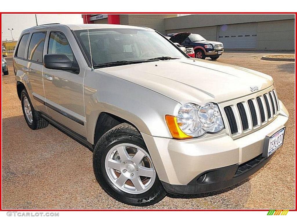 2008 Grand Cherokee Laredo - Bright Silver Metallic / Dark Slate Gray photo #7