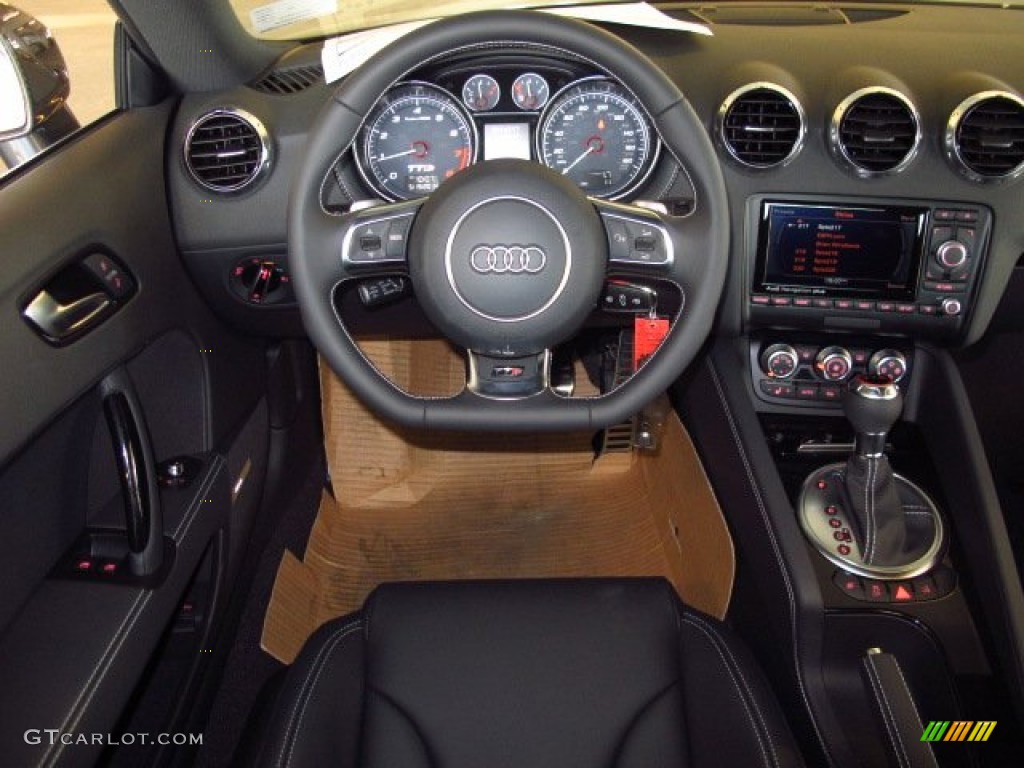 2015 Audi TT S 2.0T quattro Coupe Dashboard Photos