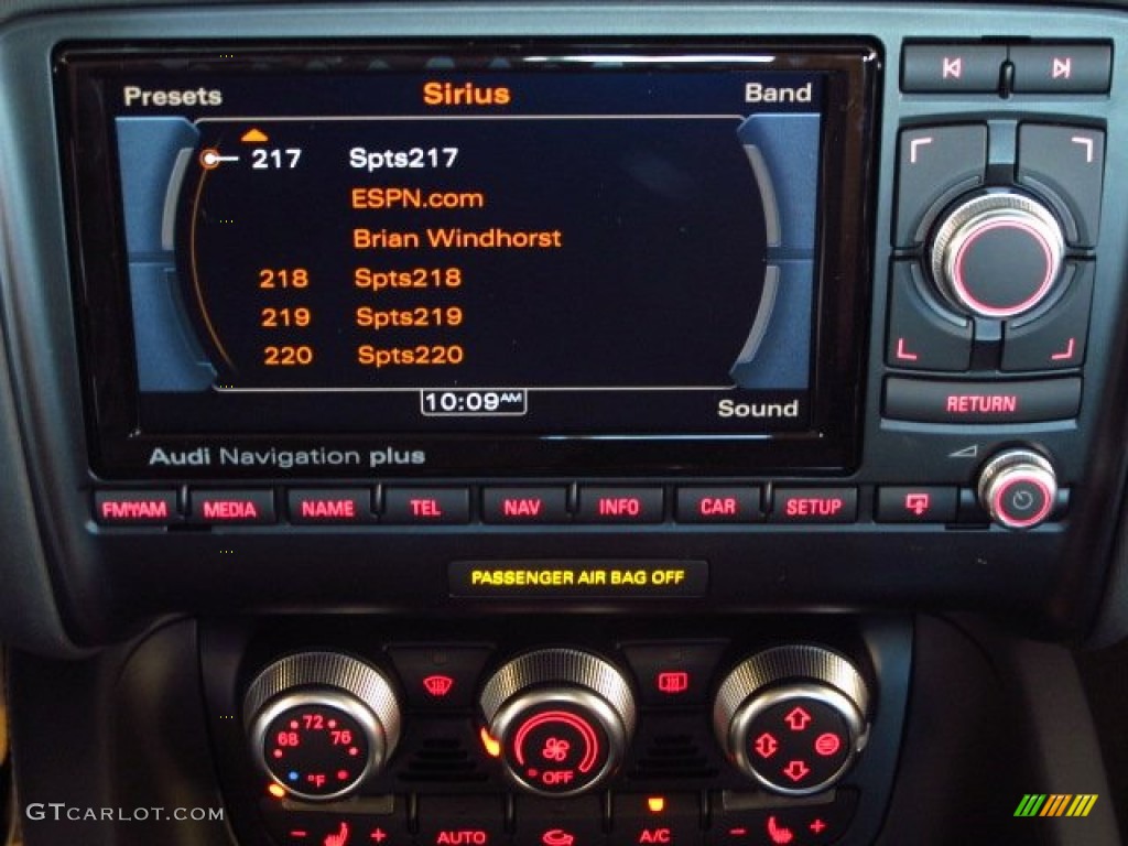 2015 Audi TT S 2.0T quattro Coupe Controls Photo #93662422