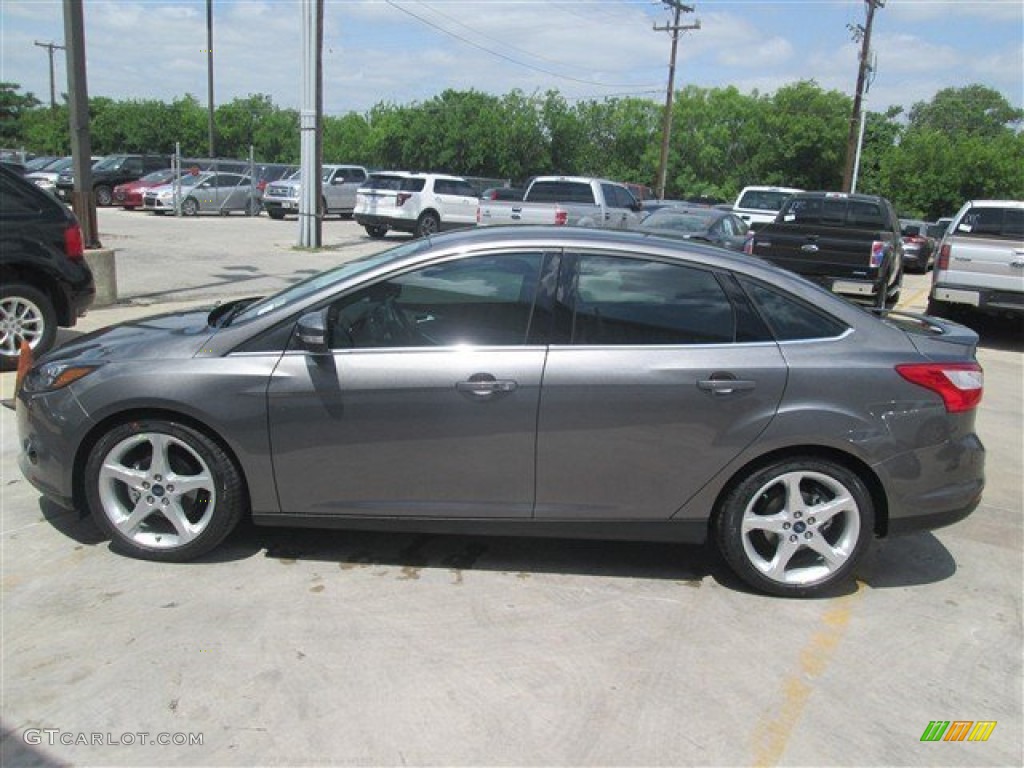 2014 Focus Titanium Sedan - Sterling Gray / Charcoal Black photo #4